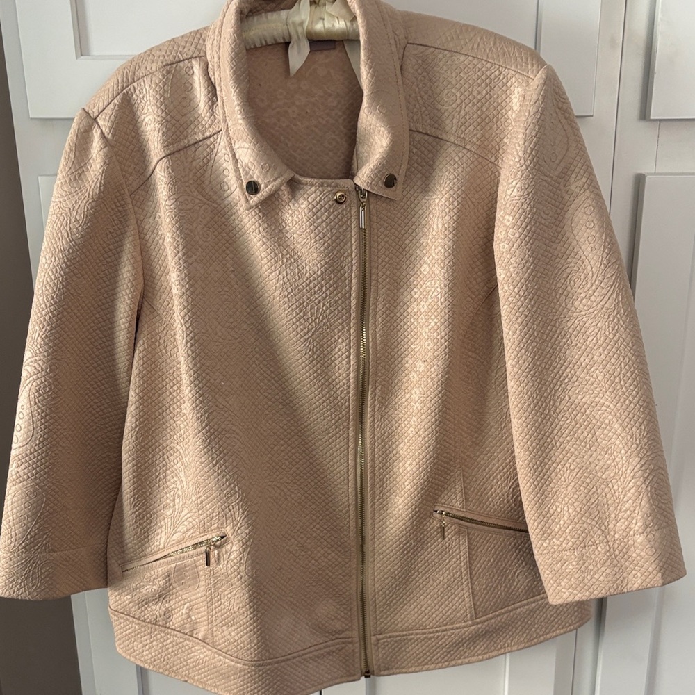 Chicos!  Beige Women's Jacket, lovely! EUC size 2(large)